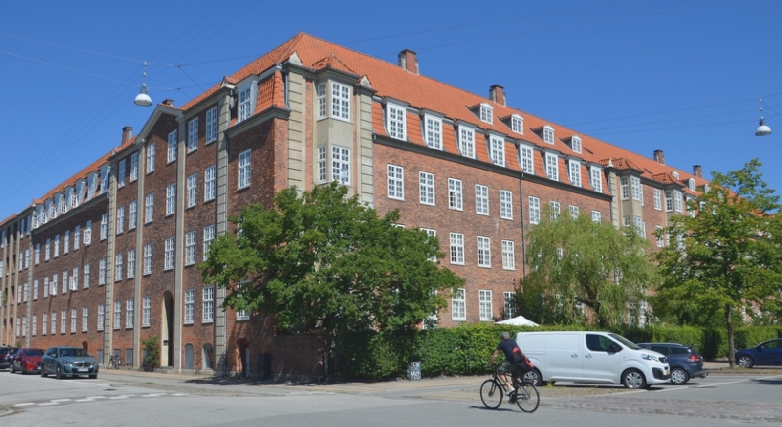 Billed 1 på Borgmester Jensens Allé 10