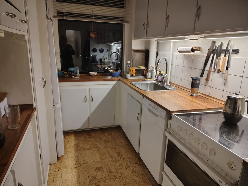 Billed 1 på Vinkelager 68